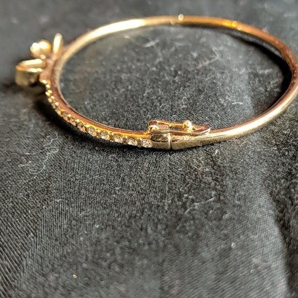 Kate Spade Bow Bangle - Picture 4 of 5